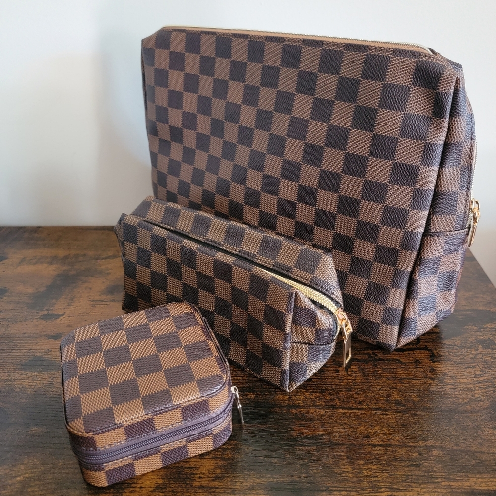 SALE🎉 3pcs Checkered Brown Cosmetic Pouch And Jewelry Box Set